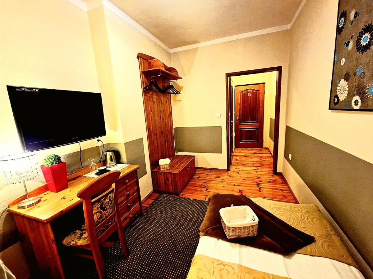 Cieszynski Boutique Hotel & Spa Stare Miasto Cieszyn Чешин Екстериор снимка