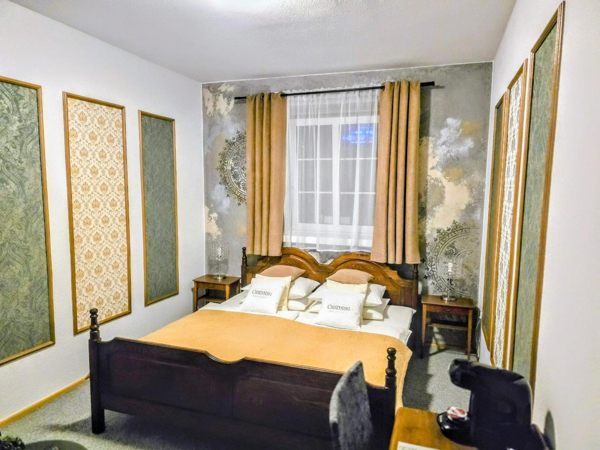 Cieszynski Boutique Hotel & Spa Stare Miasto Cieszyn Чешин Екстериор снимка